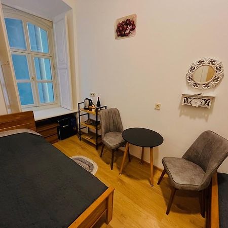 Salomes Guest Room Tiflis Dış mekan fotoğraf